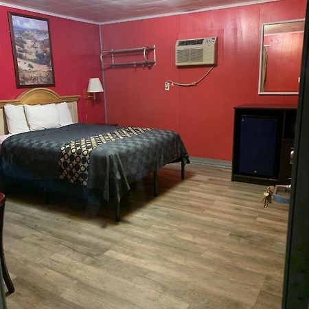 Budget Inn Monroeville Ngoại thất bức ảnh